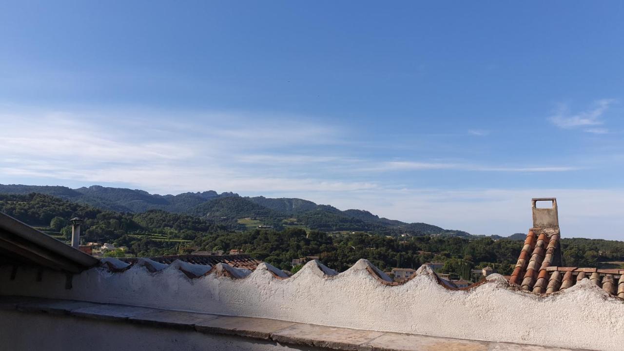 L'angelus, De Charme Au Coeur Du Vieux Village De Sablet