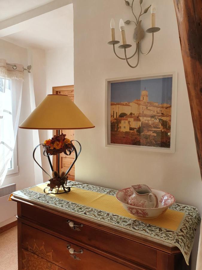 Ferienhaus L'angelus, De Charme Au Coeur Du Vieux Village De Sablet