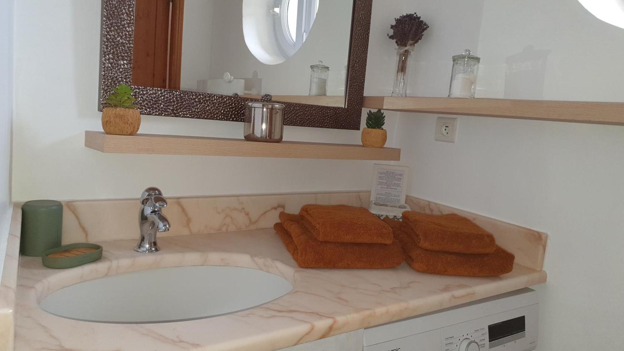 L'angelus, De Charme Au Coeur Du Vieux Village De Ferienhaus